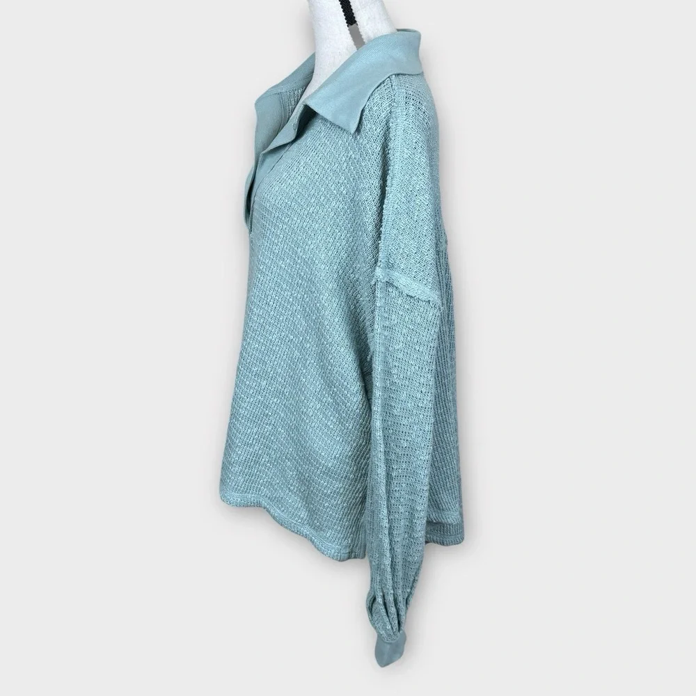 Free People We The Free Knit Catch Waves Hacci Blue Collar Top Sweater‎ Size M